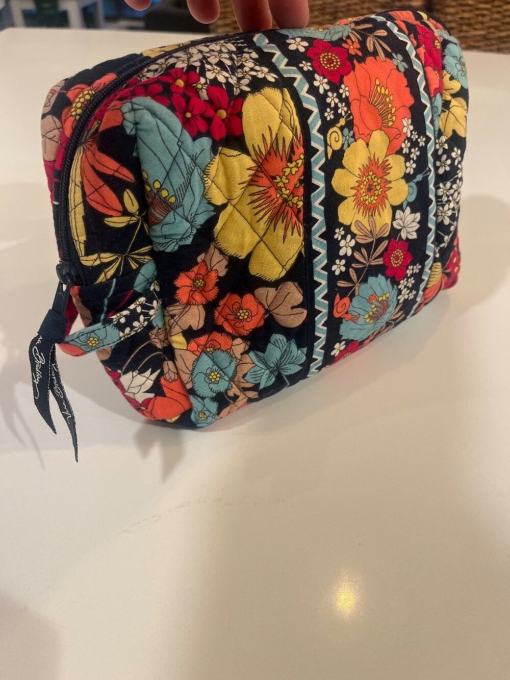 Vera Bradley Floral Quilted Makeup Bag With Zipper Closure & Interior Lining 10x